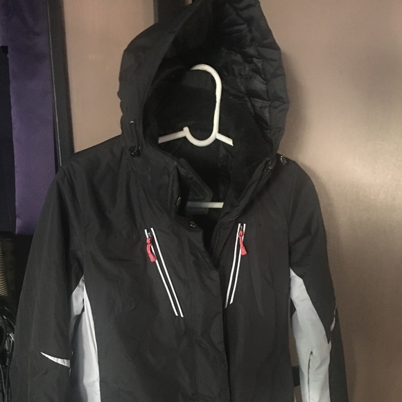 Girls' Jacket - Picture 2 of 3